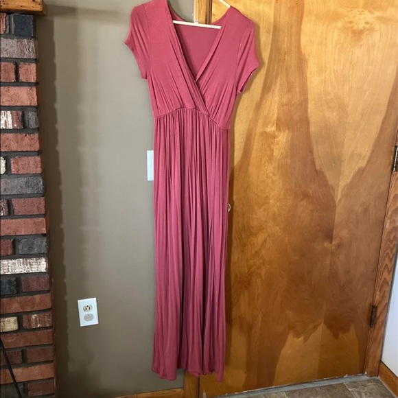 Maternity dress - Picture 3 of 3